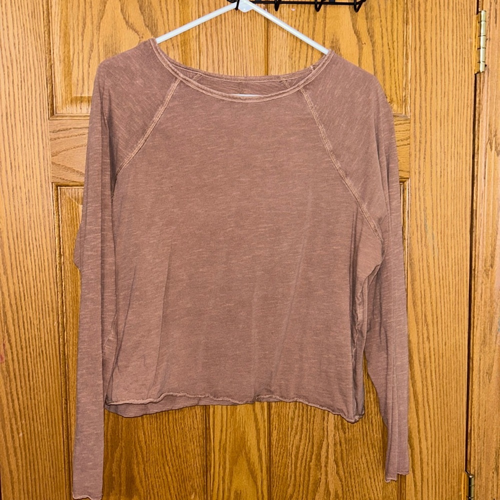Brown long sleeve size L from universal threads. No stains or tears.